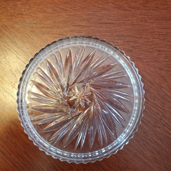 Round trinket dish - Picture 2 of 2